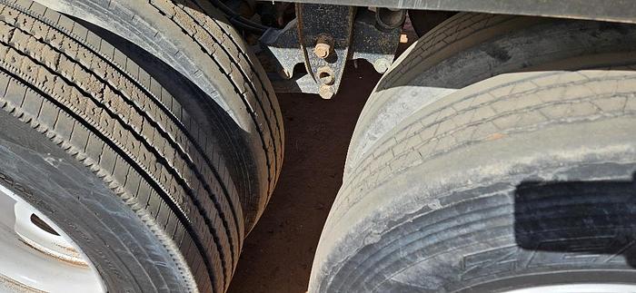 Used 2007 Side Dump Industries Trailer