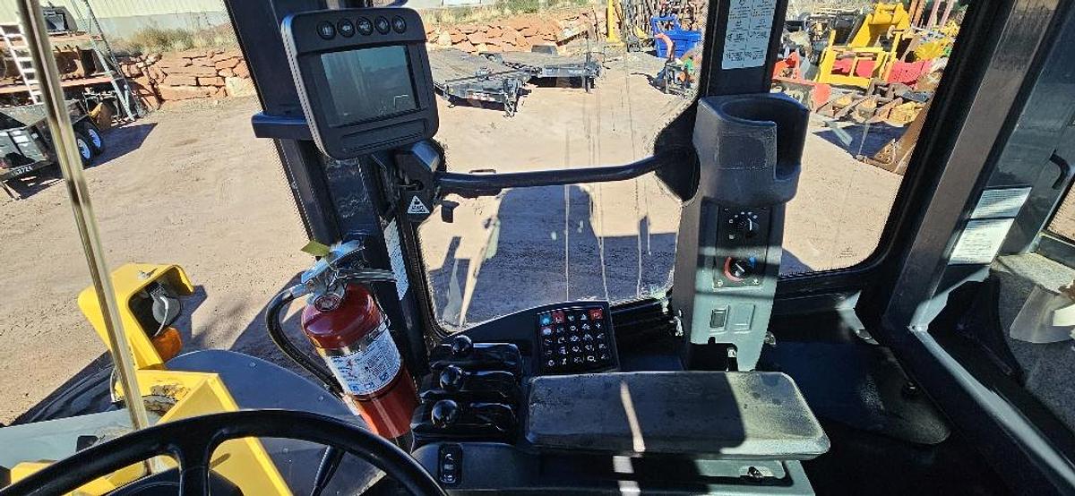 Used 2012 John Deere 644K Loader