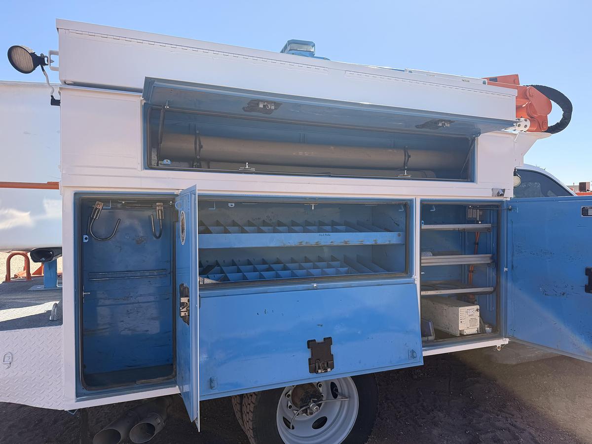 Used 2016 Ford F-550 Bucket Truck