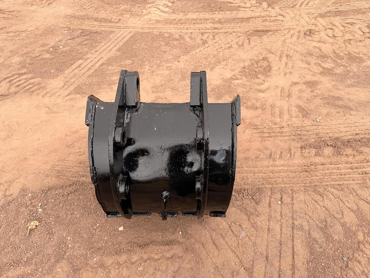 Used 24" Mini Excavator Bucket