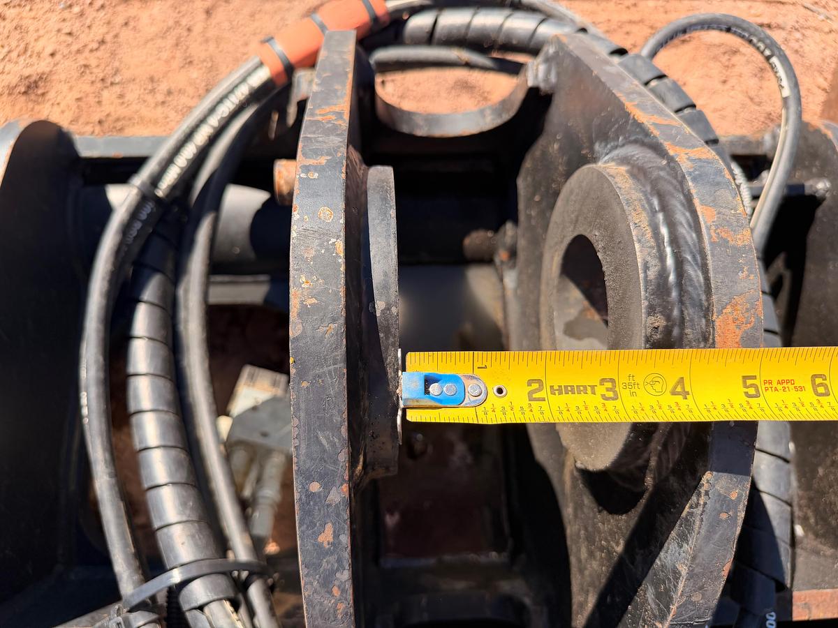 Used Loader Quick Coupler