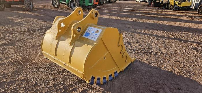 54" Excavator Bucket