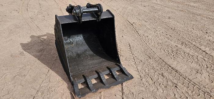 Used 30" Excavator Bucket