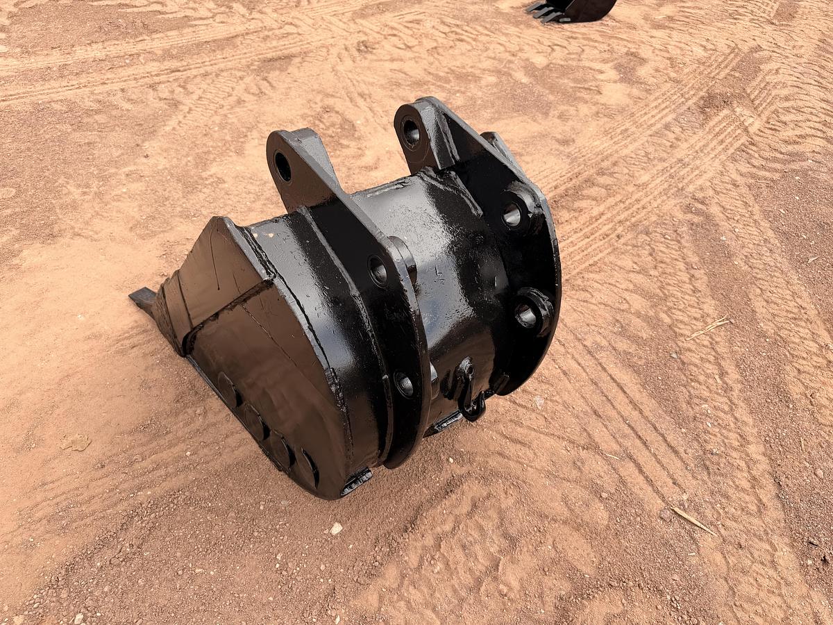Used 24" Mini Excavator Bucket