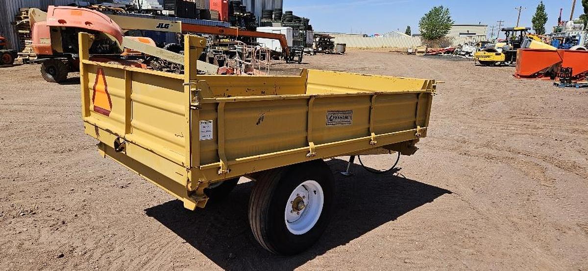 Used Hydraulic Dump Trailer
