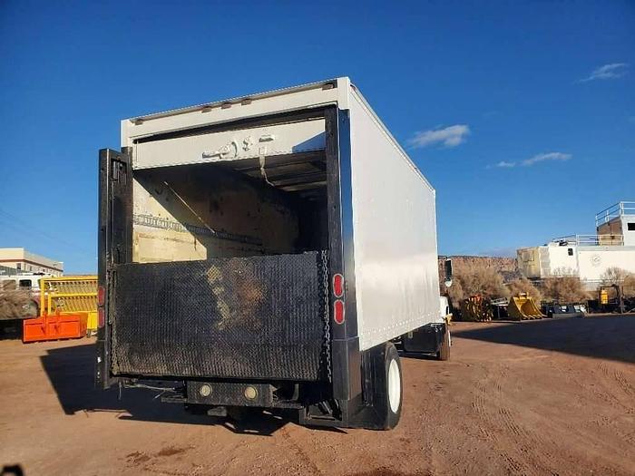 Used 2001 GMC Van Truck