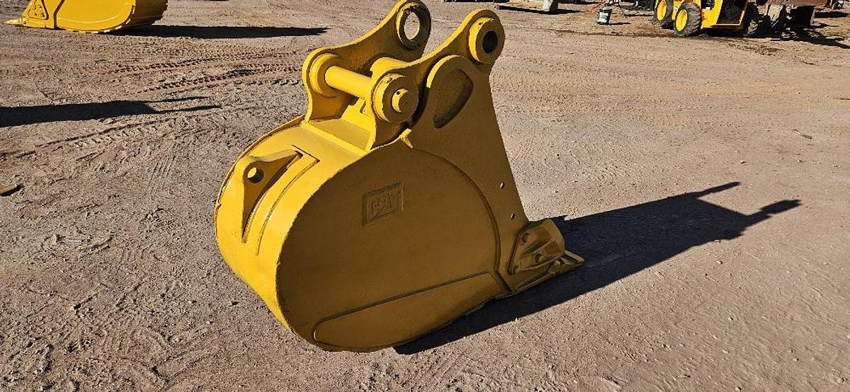 Used 2' Excavator Bucket