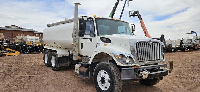 Used 2009 International 7500 Water Truck