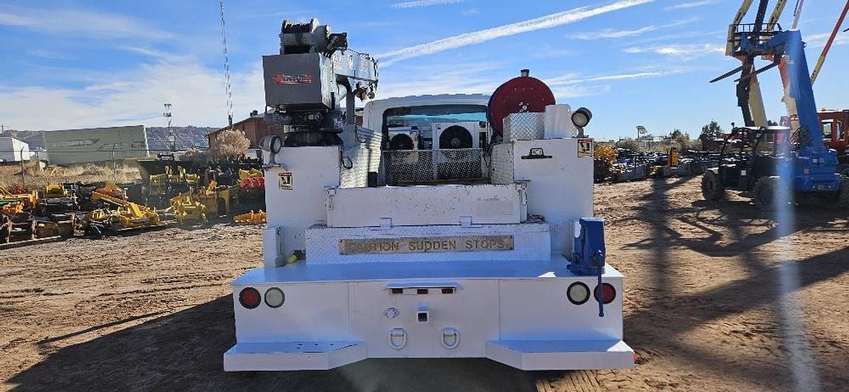 Used 2009 Interntaional 4300 Mechanic Truck