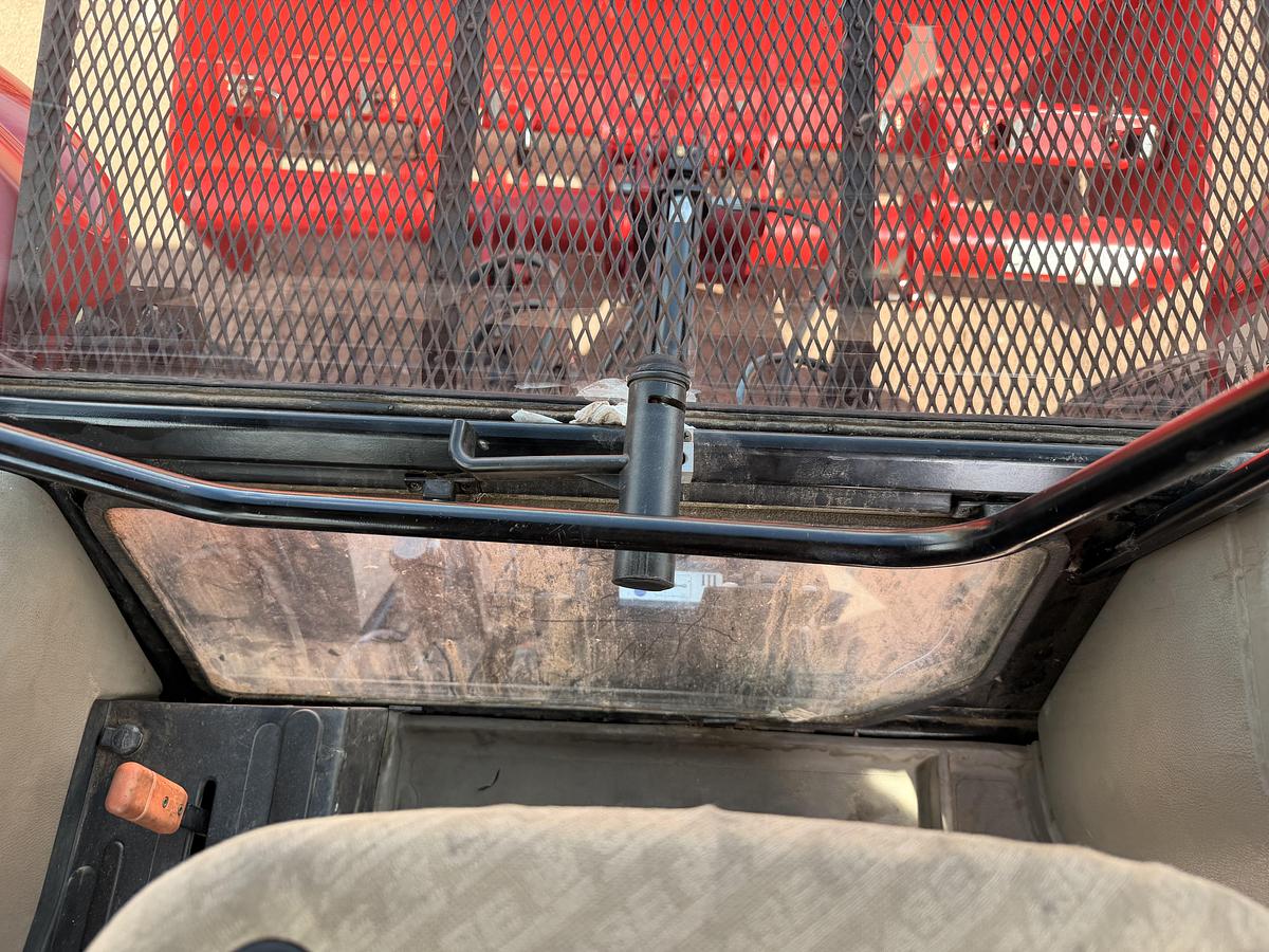 Used 2007 Case Utility Tractor
