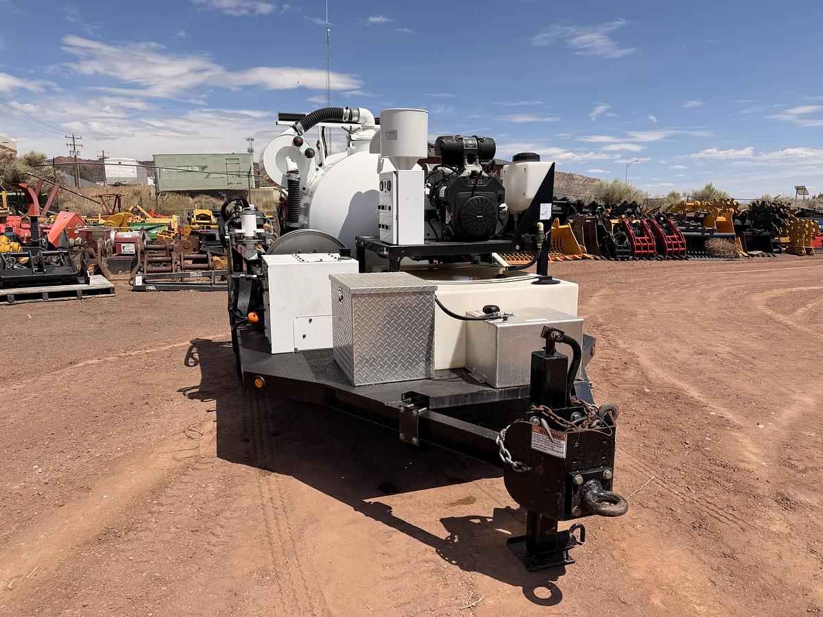Used 2016 WACHS Trav-L-Vac Trailer
