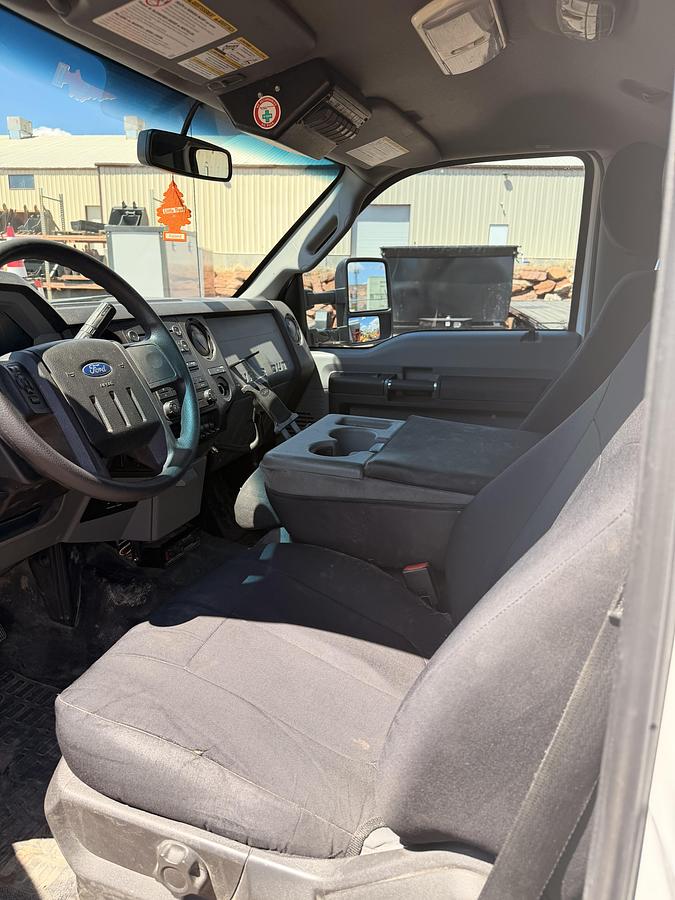 Used 2016 Ford F-550 Bucket Truck