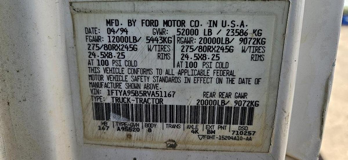 Used Ford LTL 9000 Water Truck