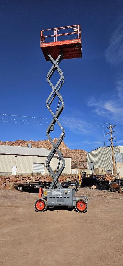 Used 2015 Sky Jack SJ6832 RET Scissor Lift