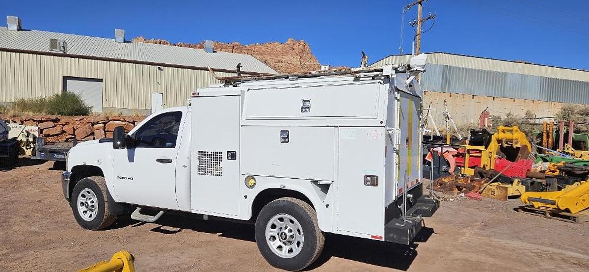 Used 2012 Chevrolet 3500HD Utility Truck