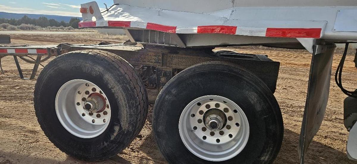 Used 1988 Belly Dump Trialer