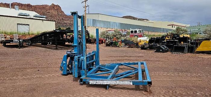 Used Gradall Panel Handler :Misc. Lift Truck Attachment