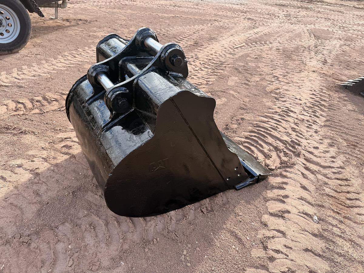 Used 36" CAT Excavator Bucket