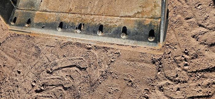 Used Clean Up Bucket