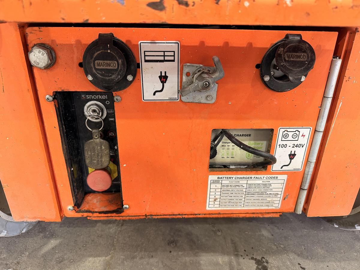 Used 2019 Snorkel S3226E Scissor Lift