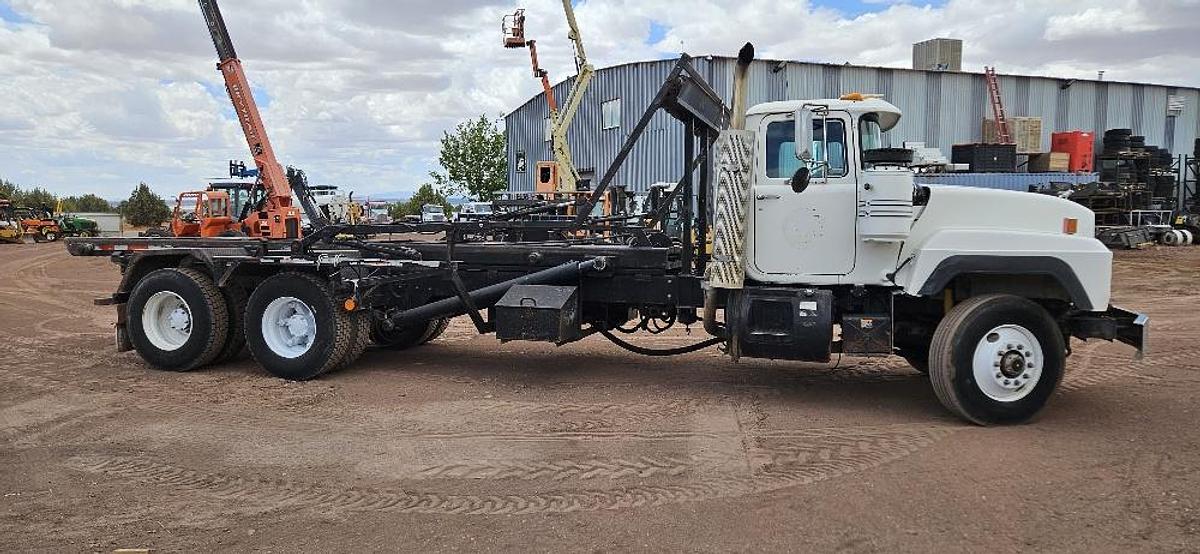 Used Mack Dumpster Truck