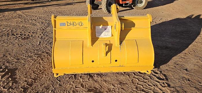 72" Excavator Bucket
