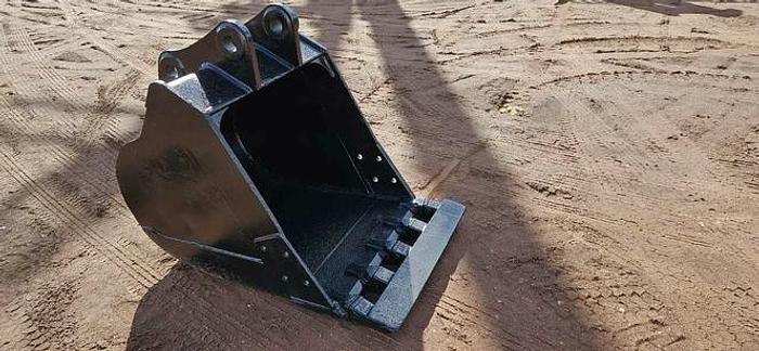 Used 36" Excavator Bucket