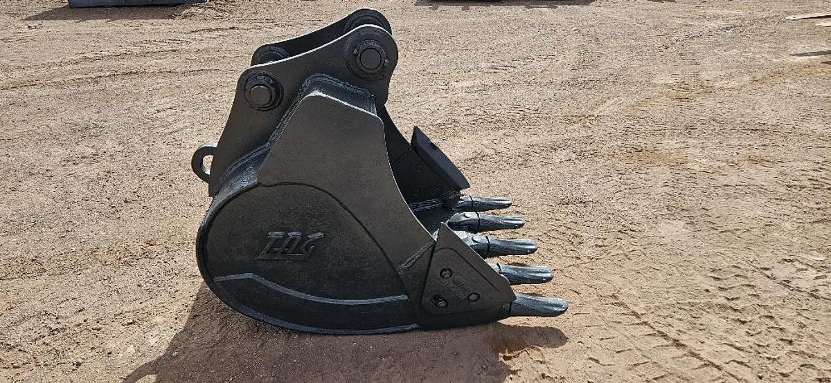 Used 37" Excavator Bucket