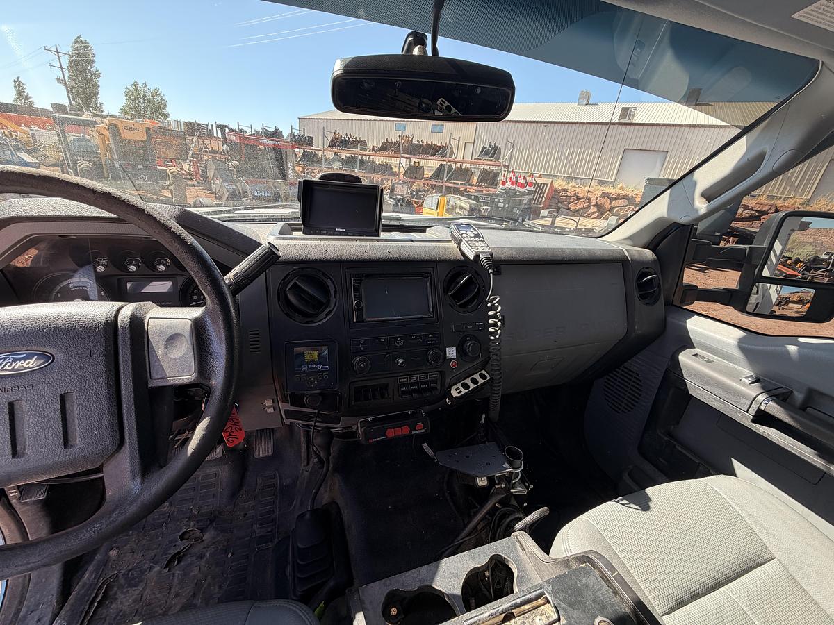 Used 2016 Ford F-550 Bucket Truck