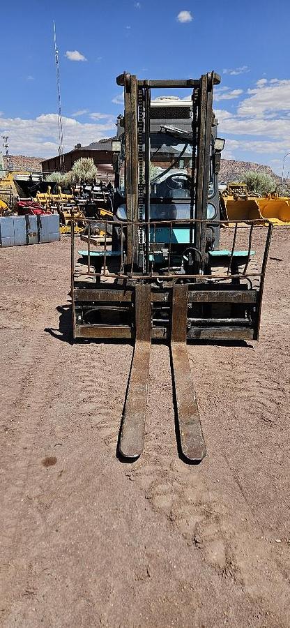 Used 2006 Mitsubishi FG40K1 Fork Lift