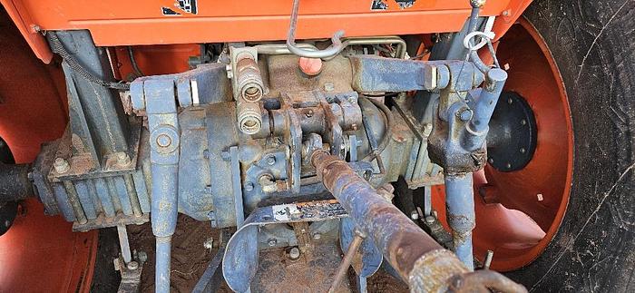 Used Kubota Tractor M4700
