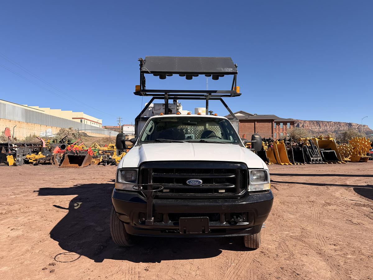 Used  2003 Ford F-450 Super Duty Vacuum Truck