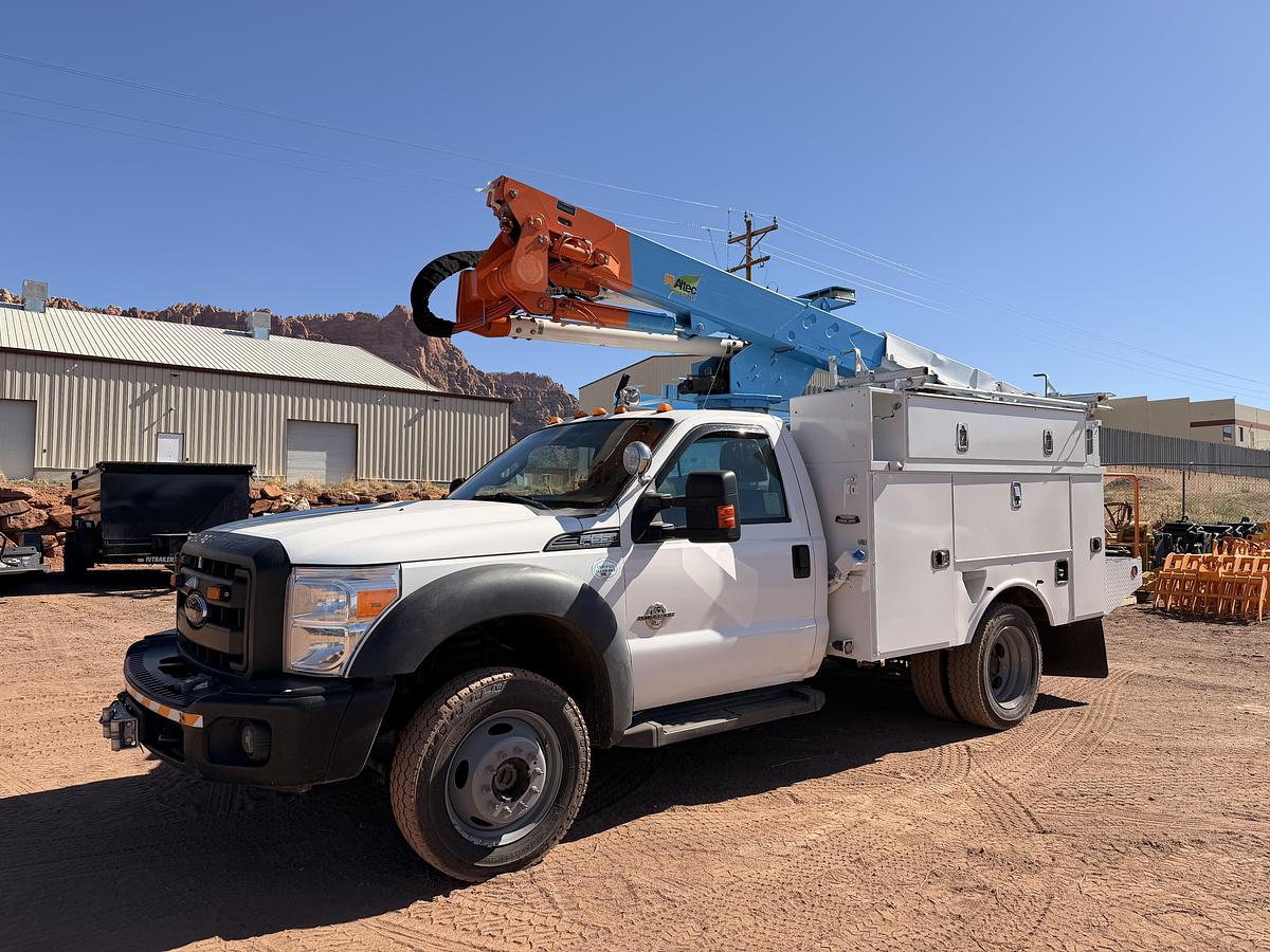 Used 2015 Ford F-550 Bucket Truck