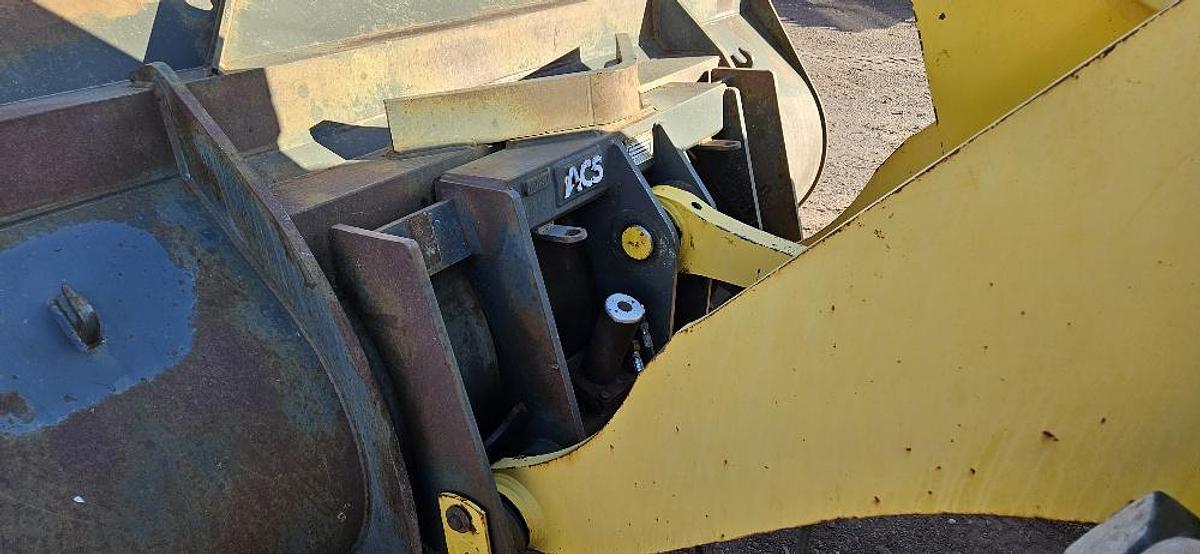 Used 2014 Komatsu WA270-7 Loader | HVAC, Stereo, Ride Control