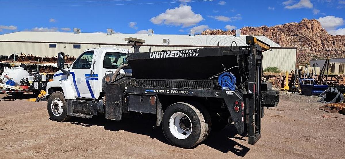 Used 2007 GMC Asphalt Patch Truck