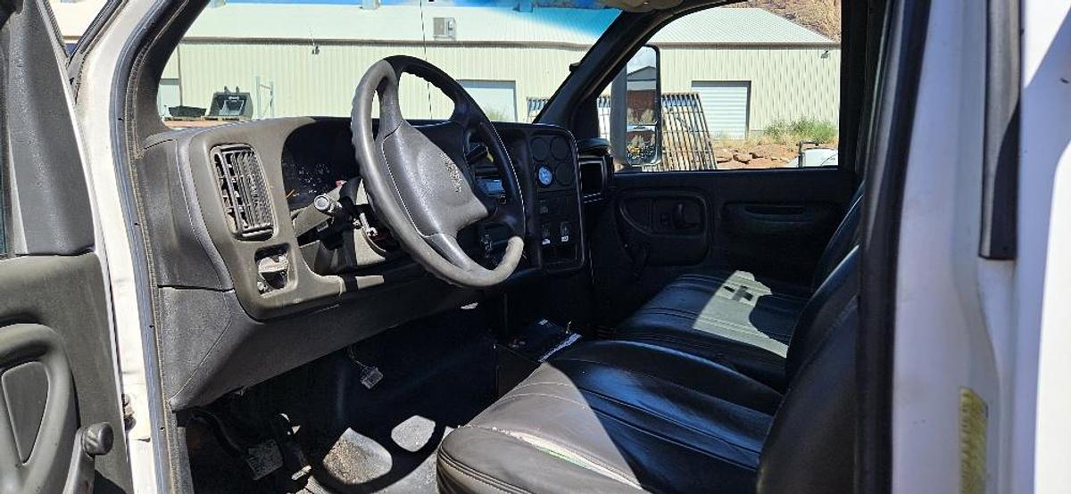 Used 2007 GMC Asphalt Patch Truck