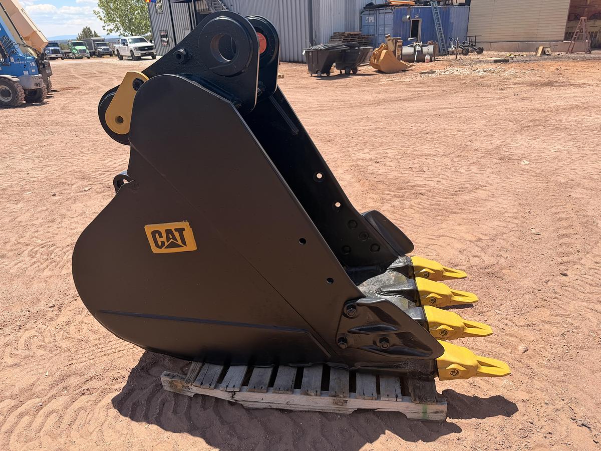 Used 36" CAT Excavator Bucket