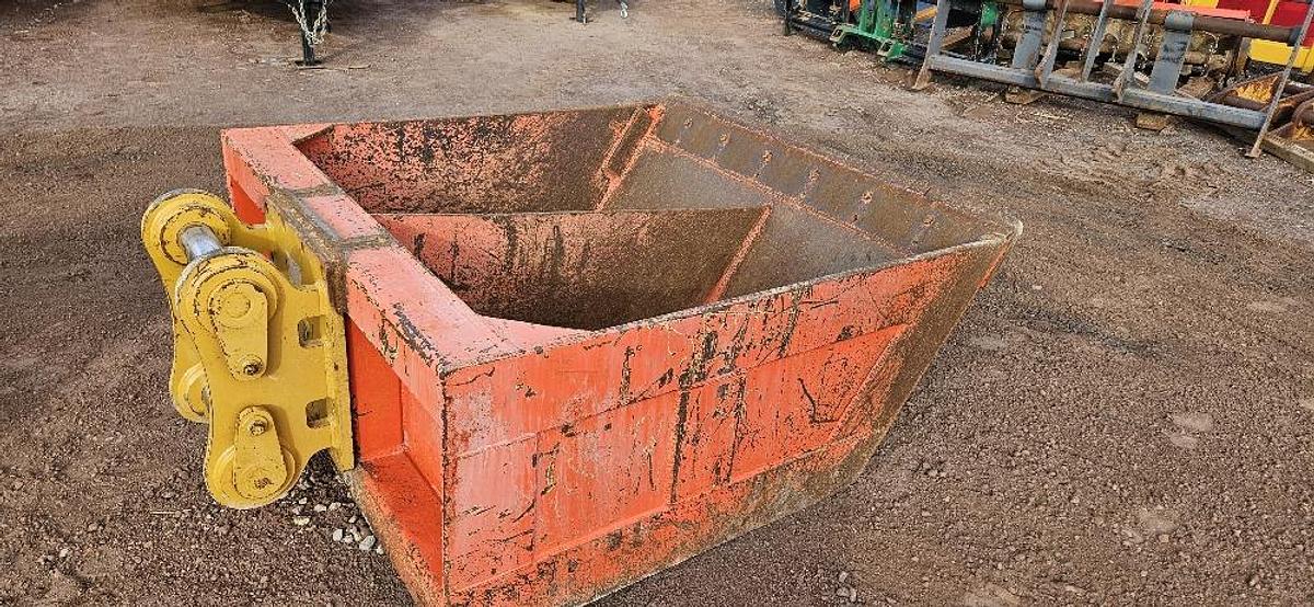 Used 73" Excavator Screening Bucket