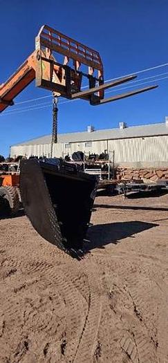 Used Excavator V Bucket