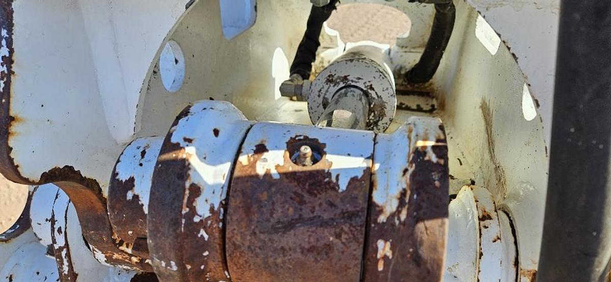 Used Rotating Excavator Grapple