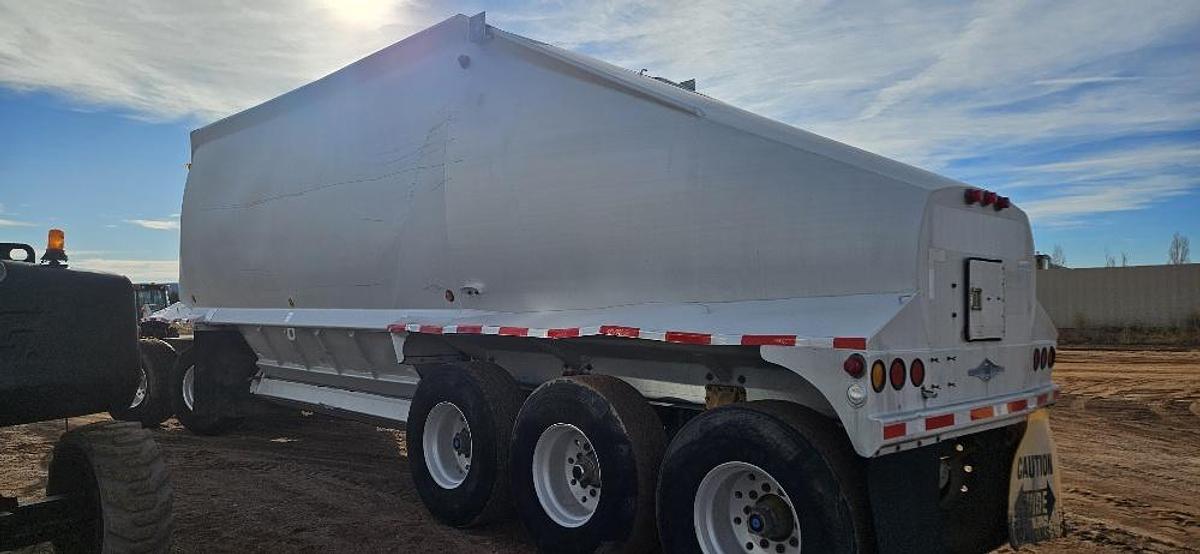 Used 1988 Belly Dump Trialer