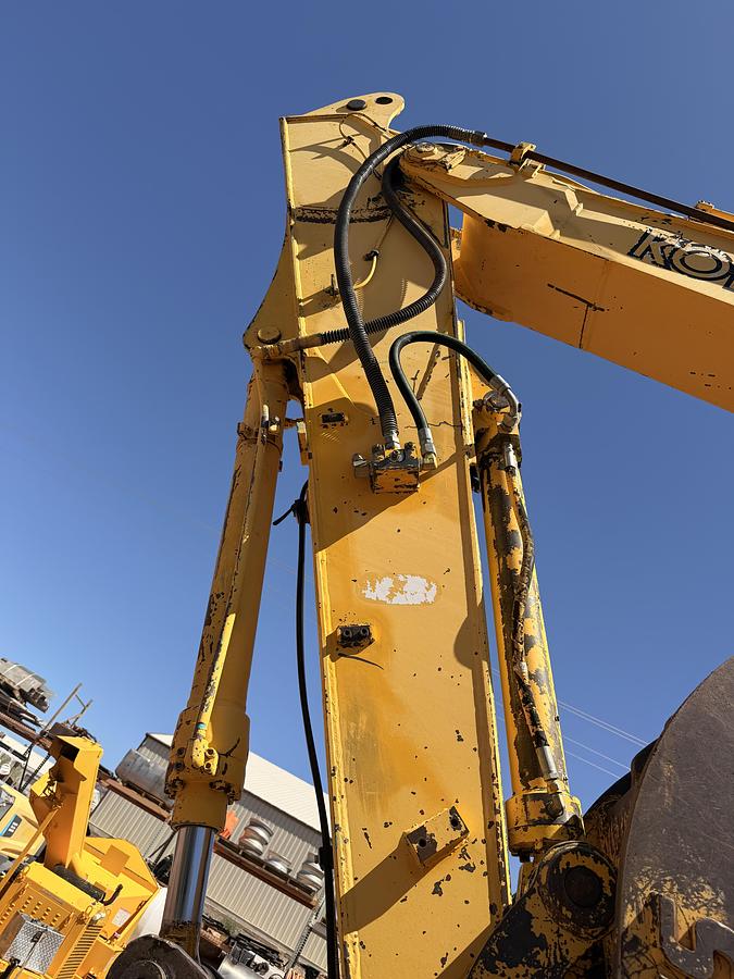 Used 2001 Kobelco 135 SR Excavator