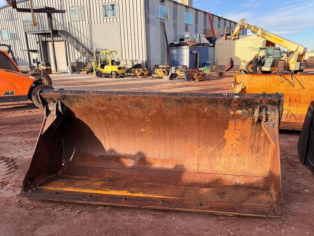 Used 9' CAT Clamshell Loader Bucket