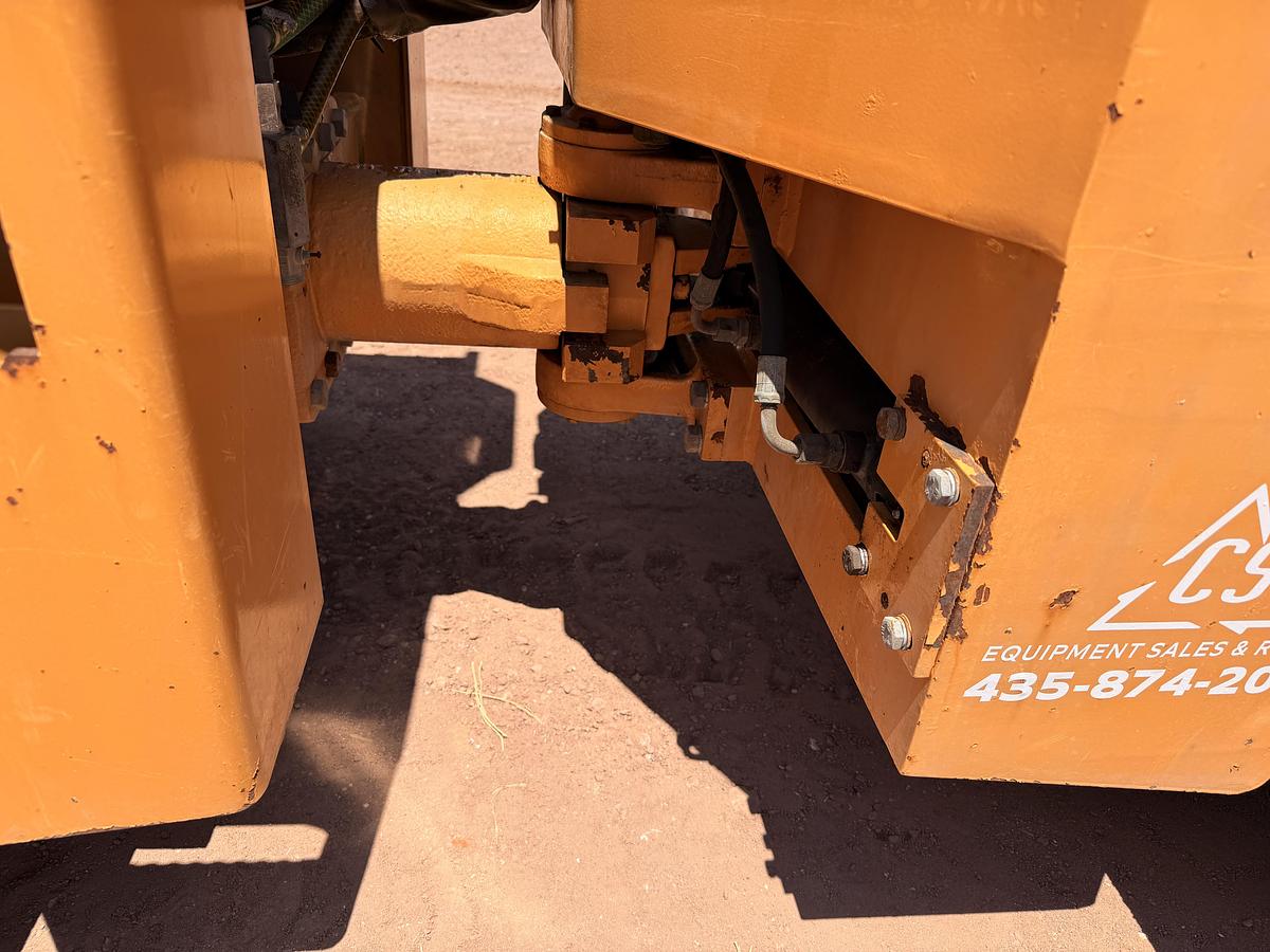 Used 2011 CASE Double Drum Roller