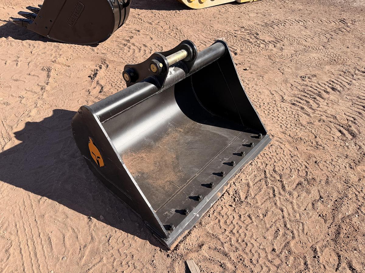42" Mini Excavator Bucket