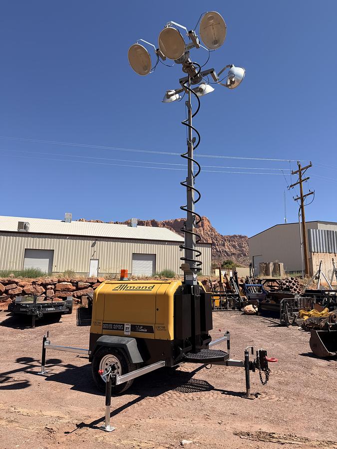 Used 2013 Allmand Light Tower