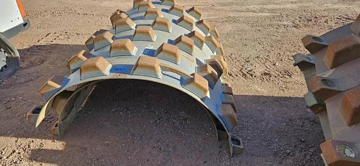 Used 66" Pad Foot Shell Kit