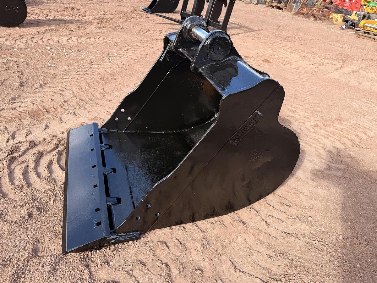 Used 36" CAT Excavator Bucket