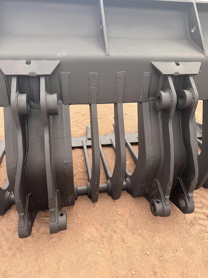 Used 11' 4" Loader Skeleton Bucket