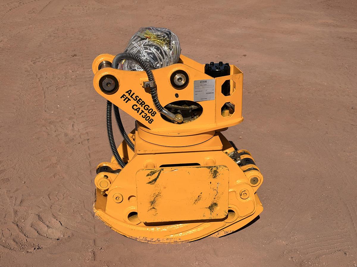 Rotating Excavator Grapple